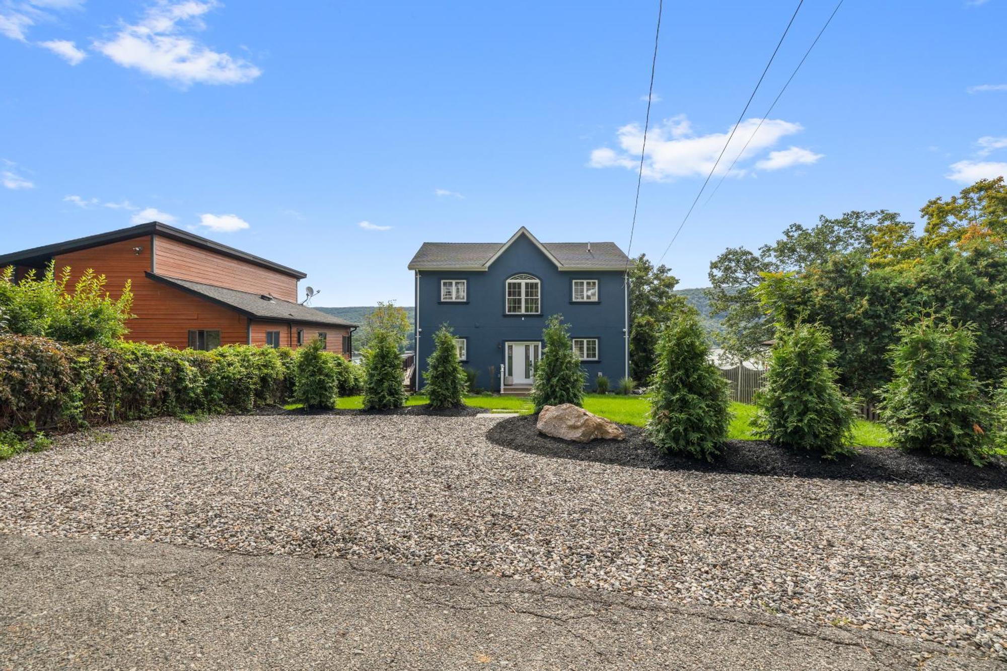 Lakeview House - Hot Tub - Firepit - Stunning Views - Spacious Deck - Cozy Living Room - Bar Greenwood Lake Exteriör bild